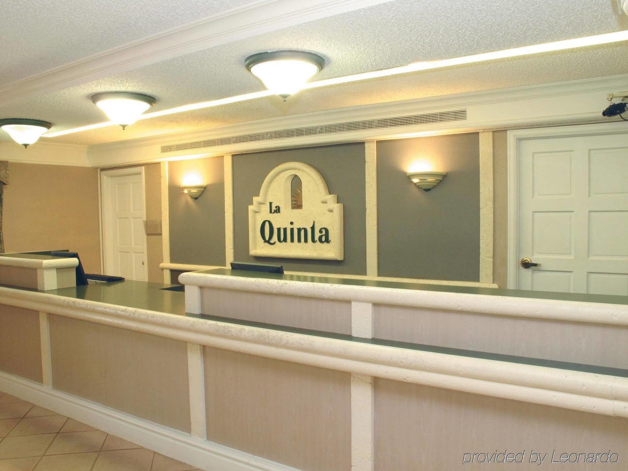 Hotel La Quinta By Wyndham Denver 3*